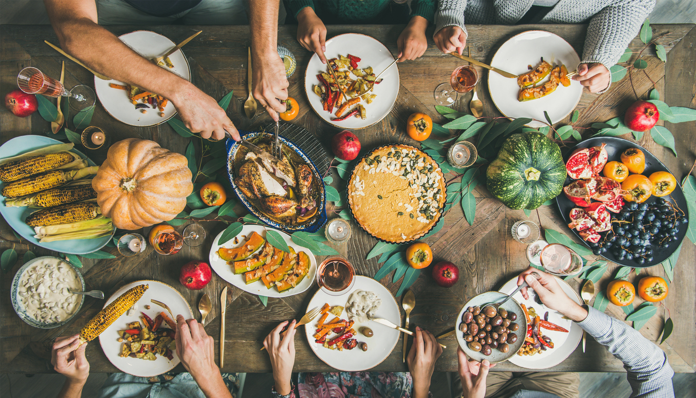 friendsgiving friendsgiving