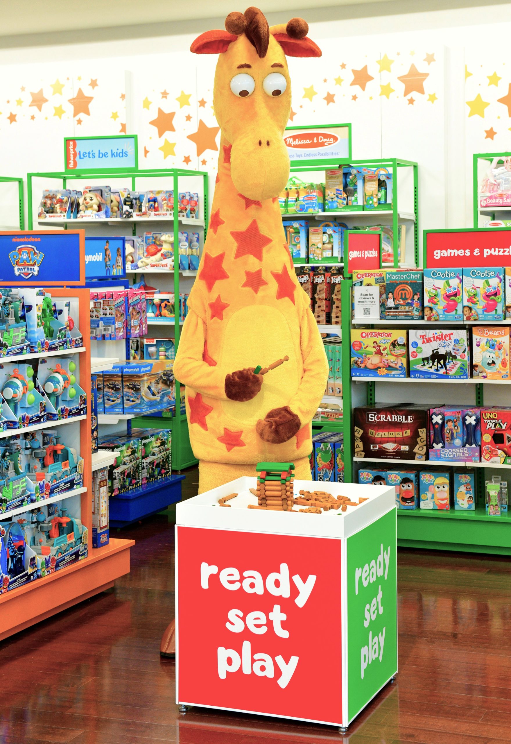 ToysRUs® Announces Geoffrey's Tour Across America