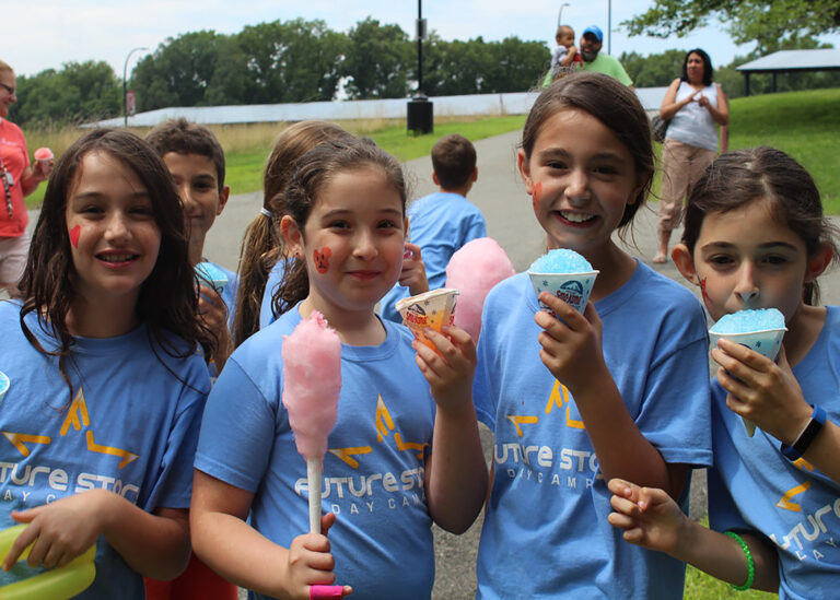 Nj Family Pic 3 768x549